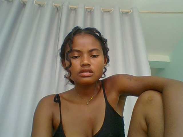 eliezahh's BongaCams show and profile