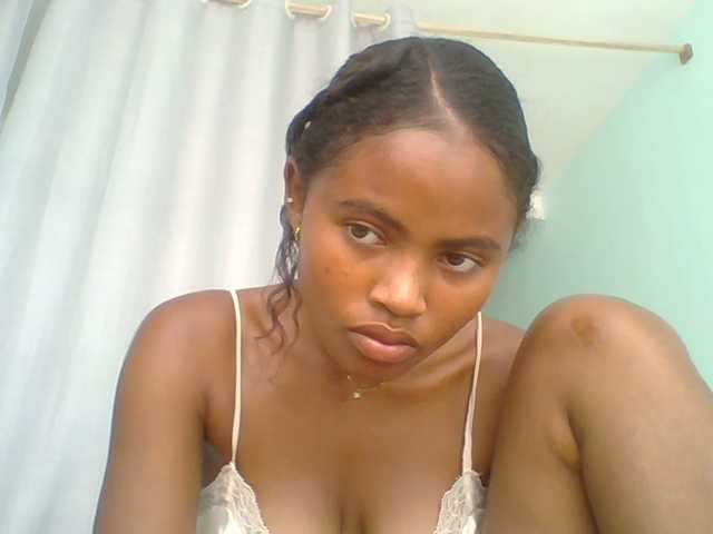 eliezahh's BongaCams show and profile