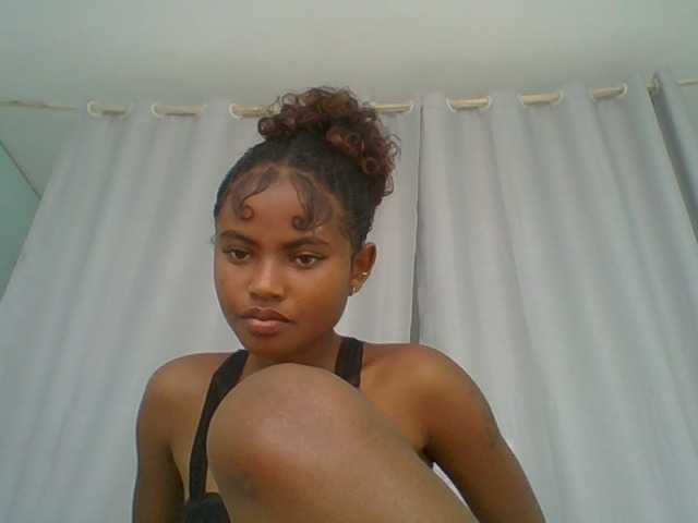 eliezahh from BongaCams