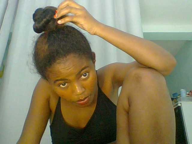 eliezahh's BongaCams show and profile