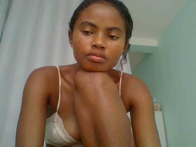 eliezahh's BongaCams show and profile