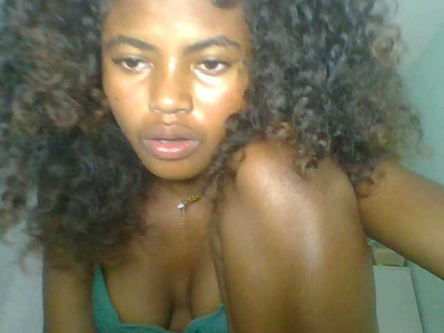 eliezahh's BongaCams show and profile