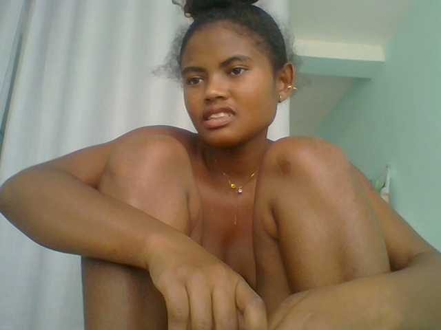 eliezahh's BongaCams show and profile