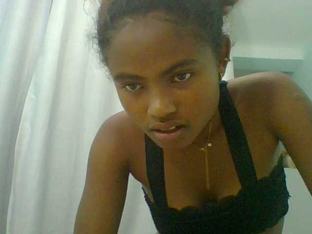 eliezahh's BongaCams show and profile