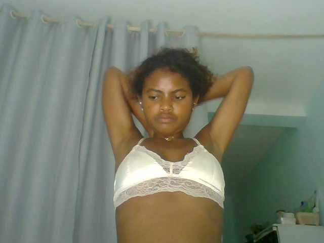 eliezahh's BongaCams show and profile