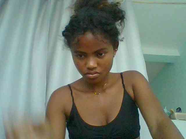 online cam fun Eliezahh