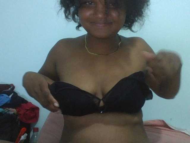 elodiezah from BongaCams is Freechat