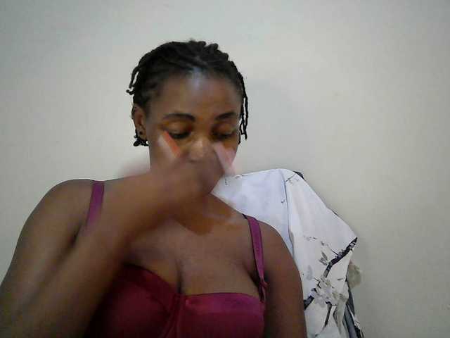 sexy-muna's BongaCams show and profile