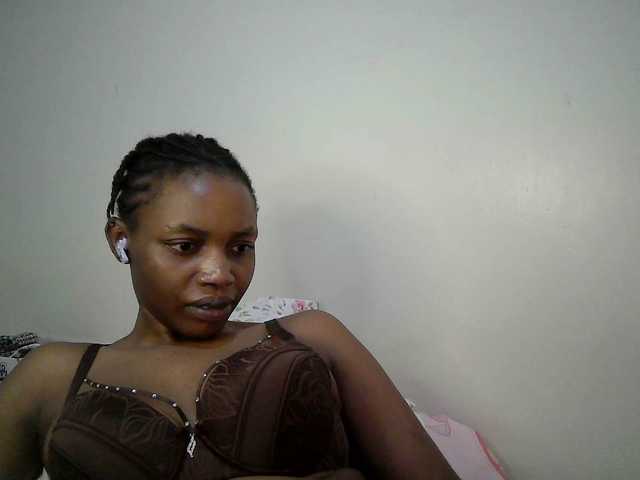 sexy-muna's BongaCams show and profile