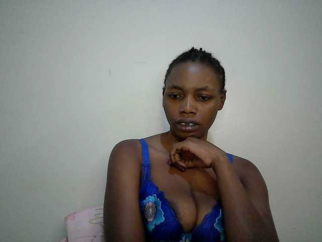 sexy-muna's BongaCams show and profile