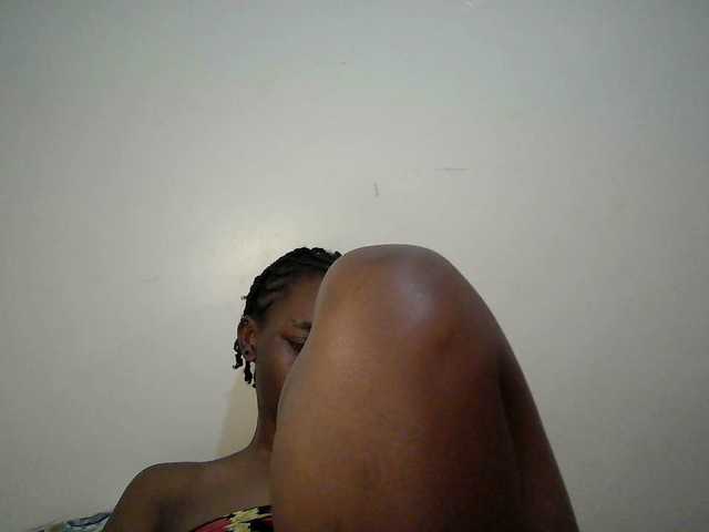 sexy-muna's BongaCams show and profile