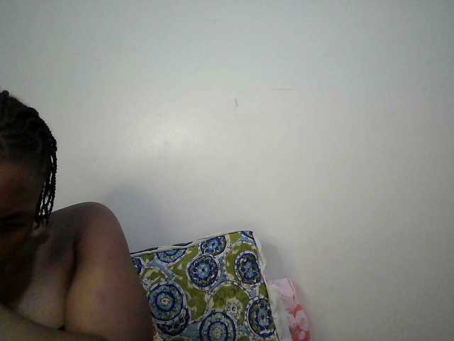 sexy-muna's BongaCams show and profile