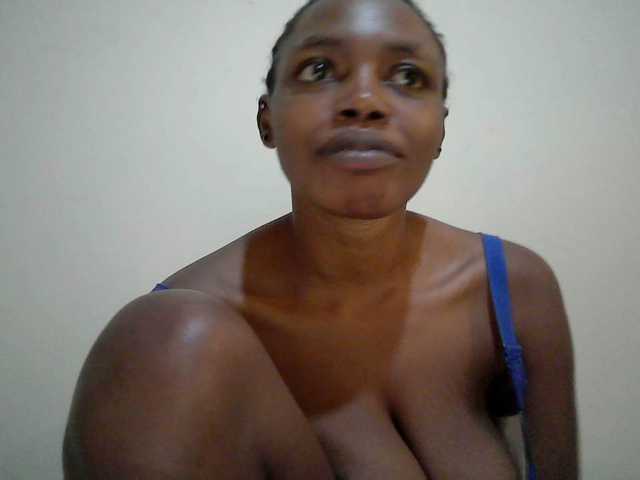 sexy-muna Live Cam on BongaCams