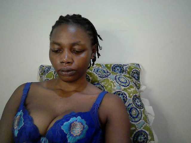 sexy-muna's BongaCams show and profile