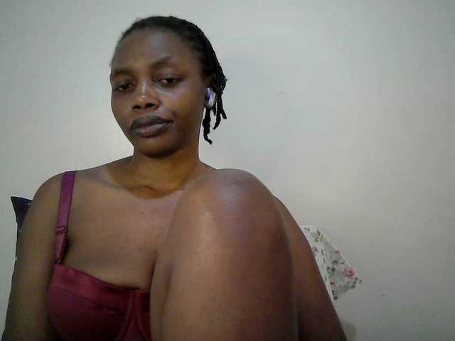 sexy-muna's BongaCams show and profile