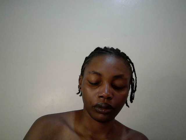 sexy-muna's BongaCams show and profile