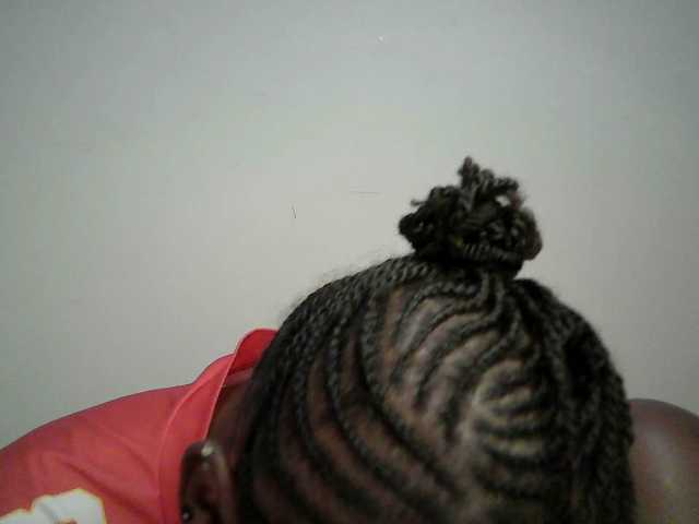 le modèle sexy-muna est en webcam porno dans un show sur le site bongacams, il possède les tags suivants: Ebony,Brunette,Shaved