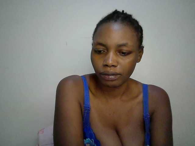 sexy-muna's BongaCams show and profile