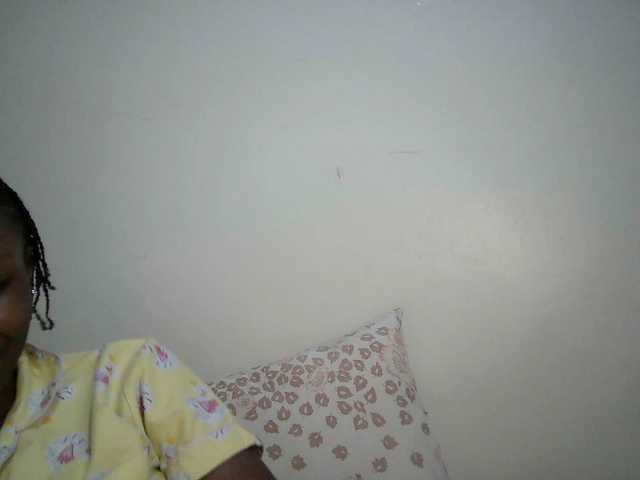 sexy-muna's BongaCams show and profile