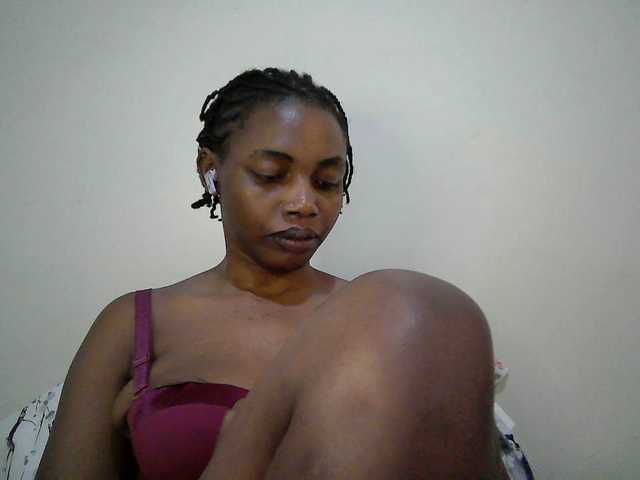 sexy-muna's BongaCams show and profile