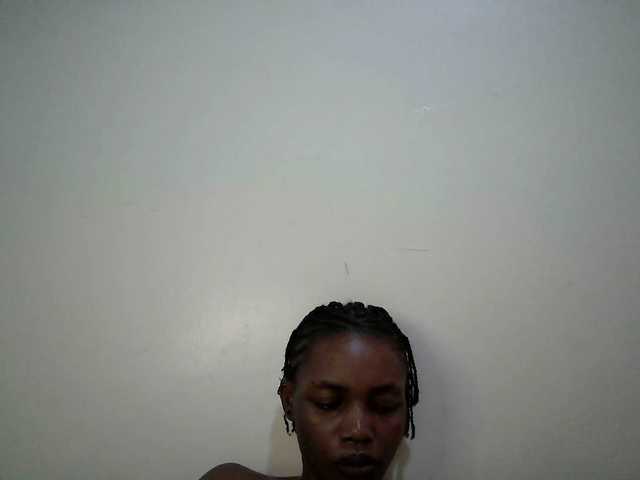 sexy-muna's BongaCams show and profile