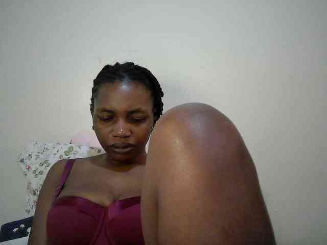 sexy-muna Live Webcam on BongaCams