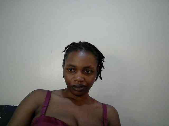 sexy-muna Live Webcam on BongaCams