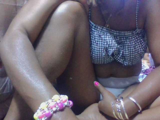 ciennezah – webcam model profile photo