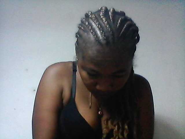 ciennezah — Freechat on BongaCams