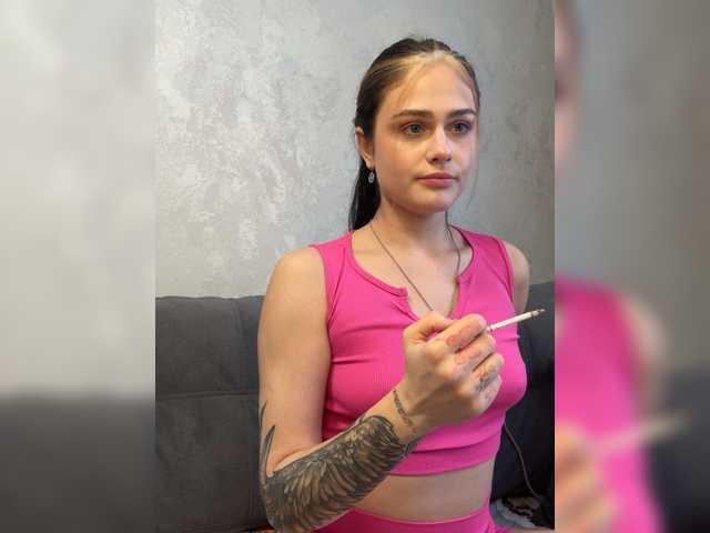 Vanessa-Tenderness from BongaCams is Freechat