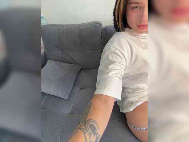 Vanessa-Tenderness webcam