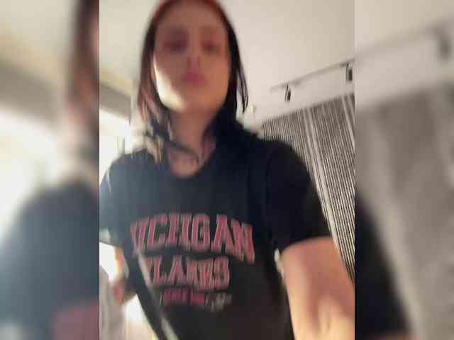 Vanessa-Tenderness webcam