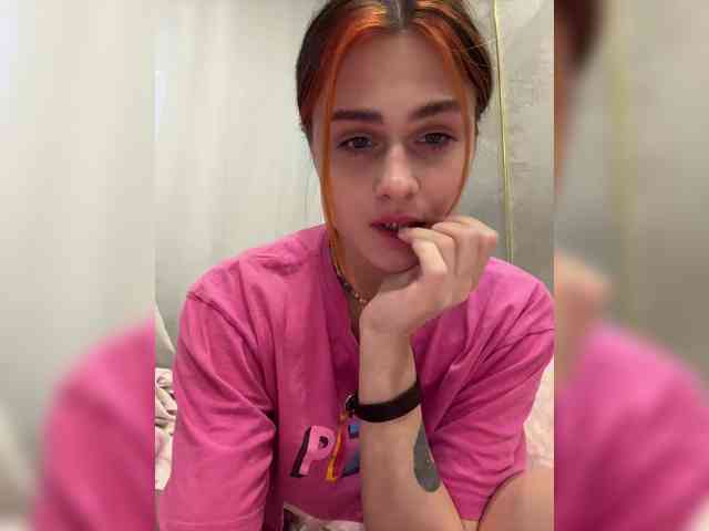 Vanessa-Tenderness webcam