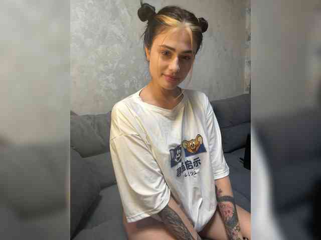 Vanessa-Tenderness webcam