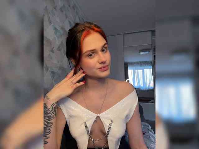 Vanessa-Tenderness webcam