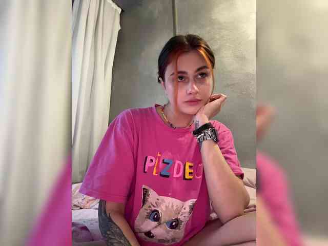 Vanessa-Tenderness webcam