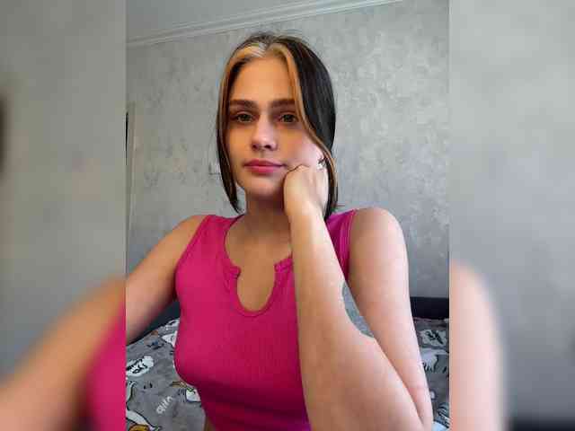 Vanessa-Tenderness webcam