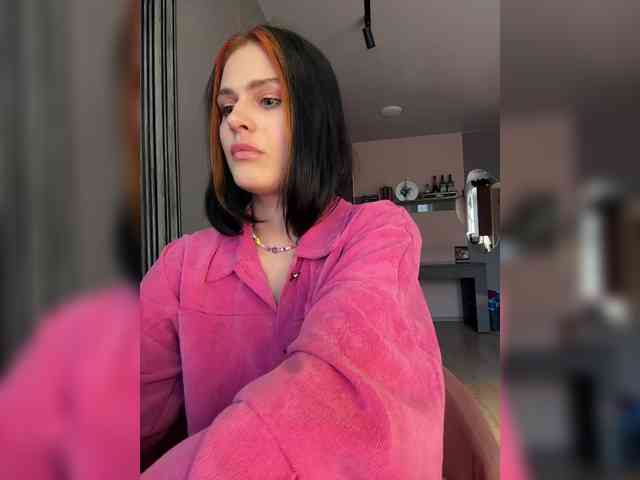 Vanessa-Tenderness webcam