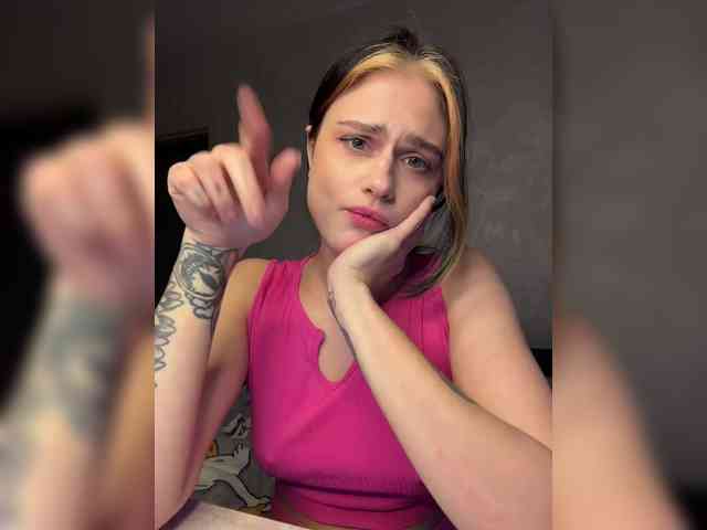 Vanessa-Tenderness webcam