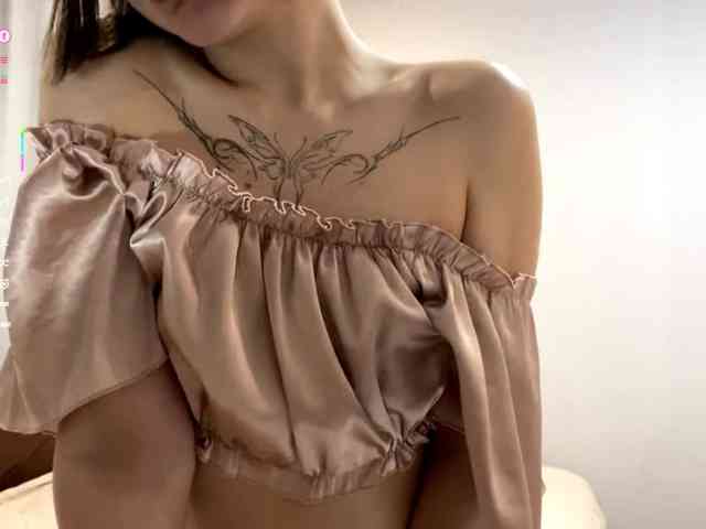 ShielaKlabunde webcam