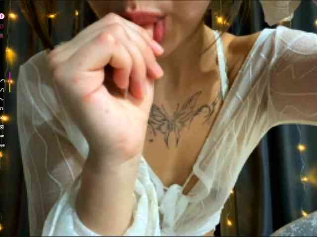 ShielaKlabunde webcam