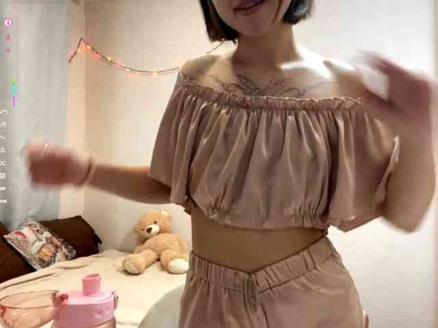 ShielaKlabunde webcam