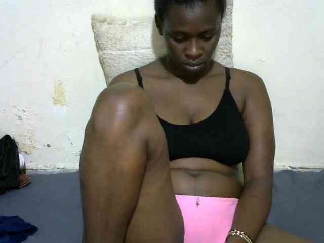 NastyEbony002 webcam