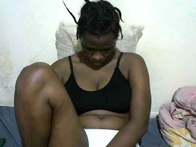 NastyEbony002 webcam