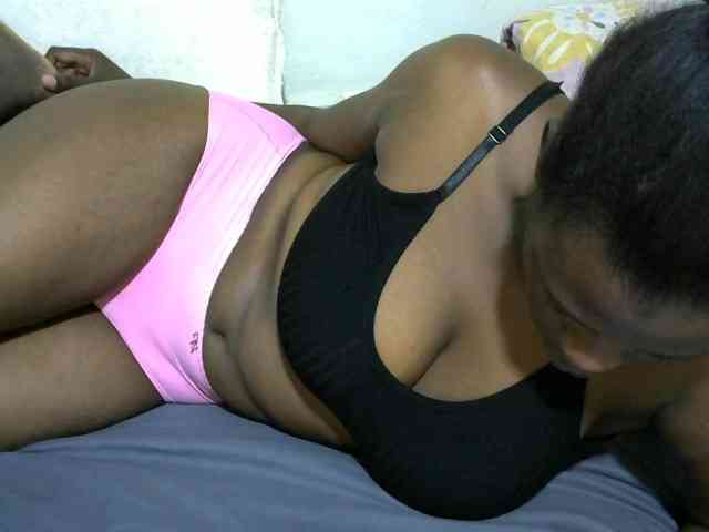 NastyEbony002 webcam