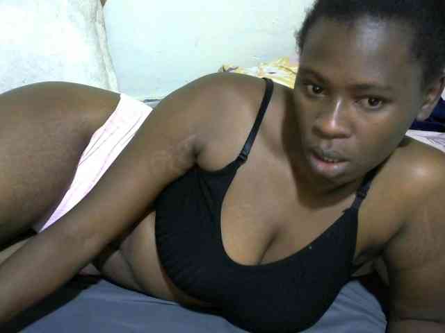 NastyEbony002 webcam