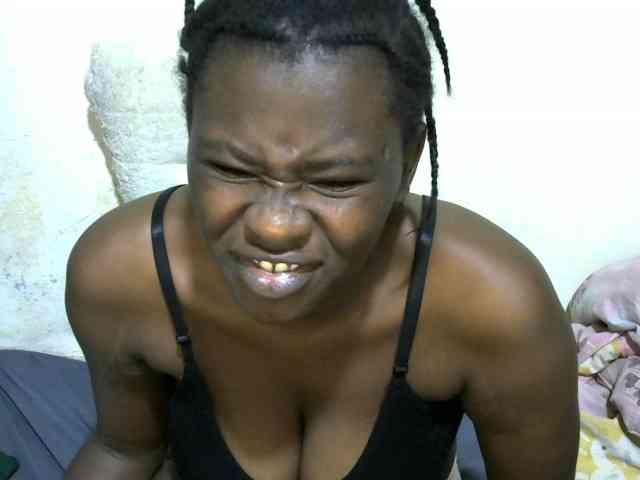 NastyEbony002 webcam