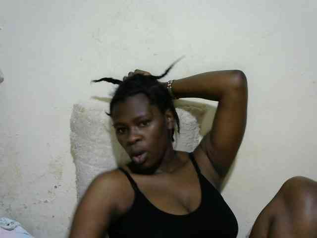 NastyEbony002 webcam