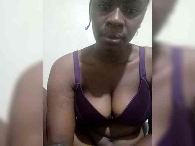 NastyEbony002 webcam