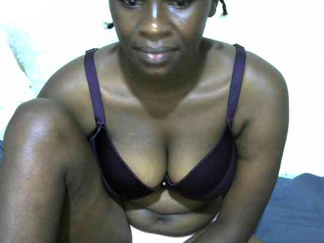 NastyEbony002 webcam